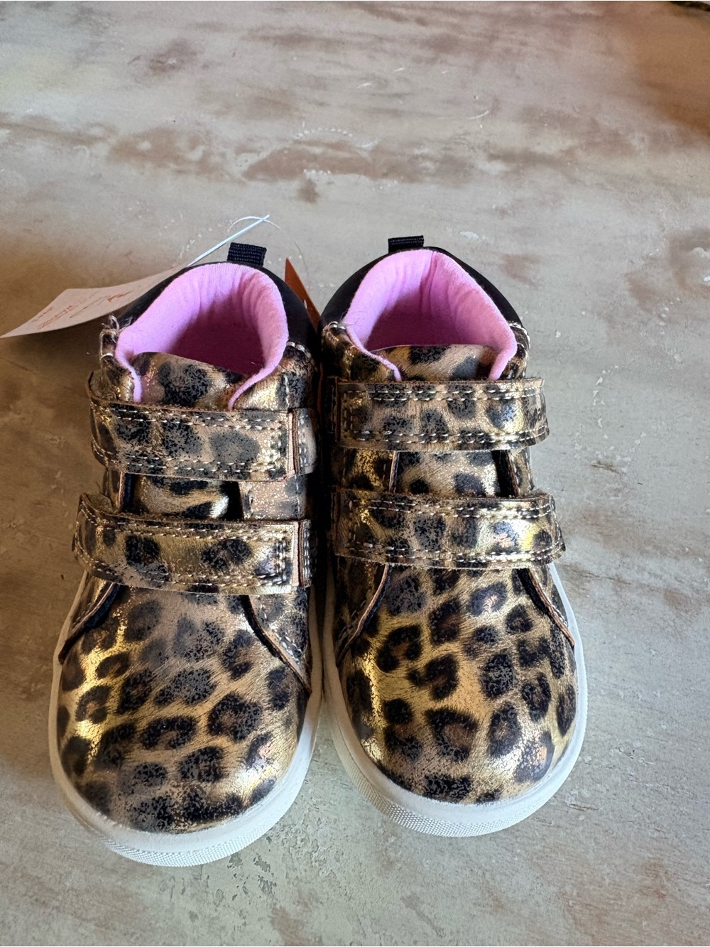 Carter's Leopard Print Velcro Sneakers with Pink Lining 12-18 mo - Picture 2 of 5